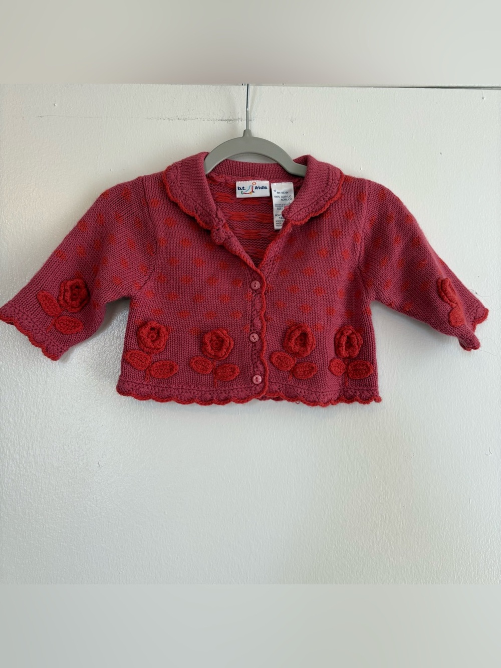 Y2K b.t. kids Girls Pink Red Knit Acrylic Cardigan Sweater Polka Dot Flower 3-6M